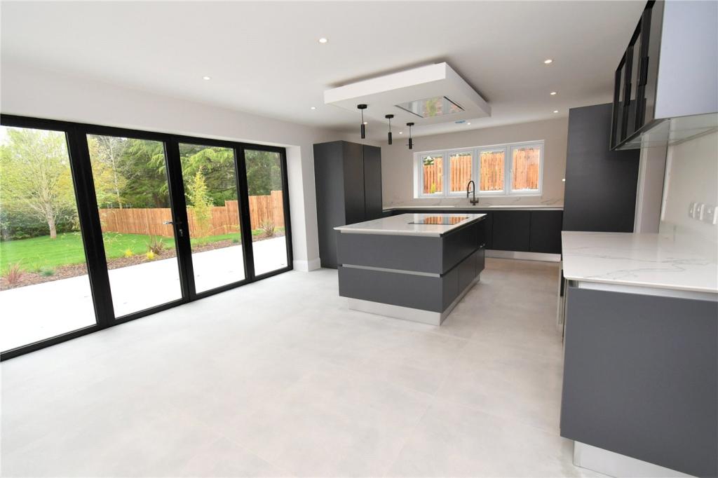Caldy kitchen 2