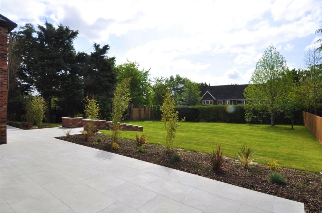 Caldy rear patio